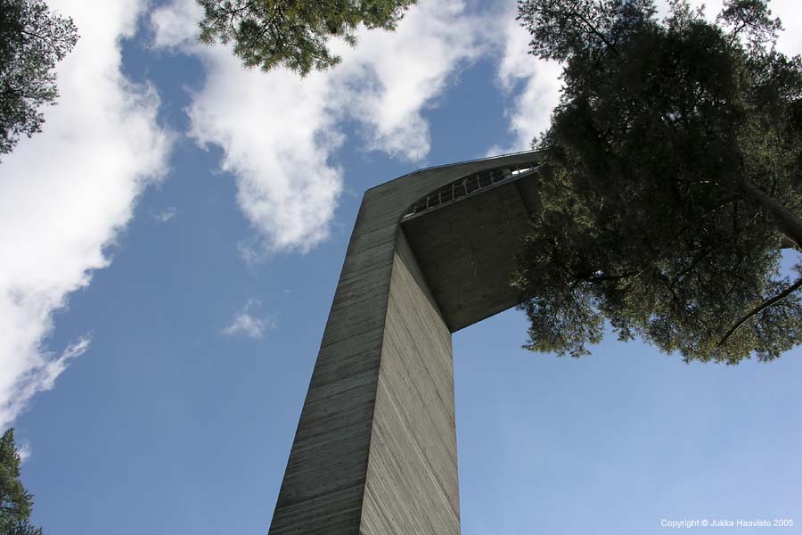 J20050911-141511