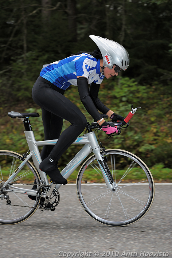 _DSC6075.jpg - N-18: Jenna Lajunen, Vantaan Pyöräilijät (8.)