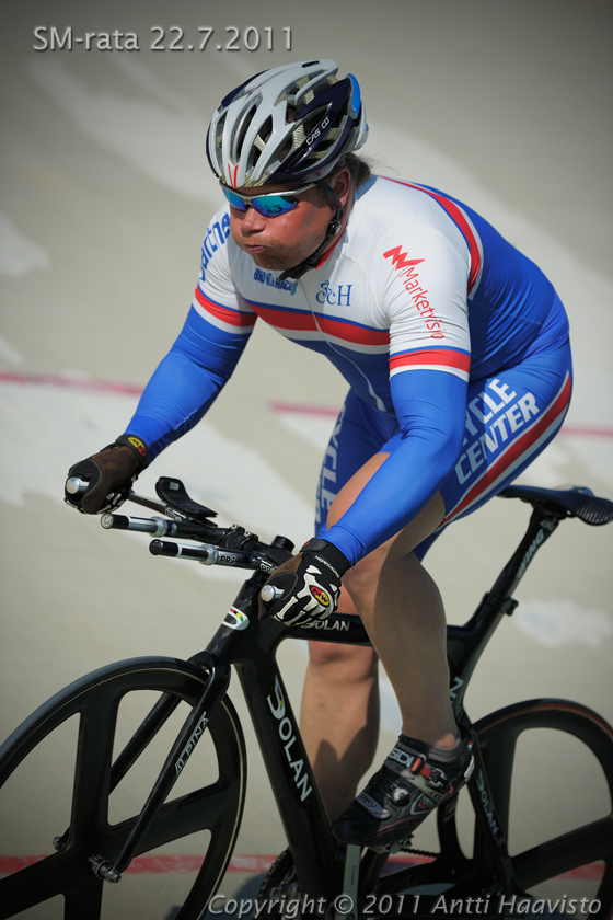 _DSC4015.jpg - M-40 1 km aika-ajo: Timo Riihelä, CCH