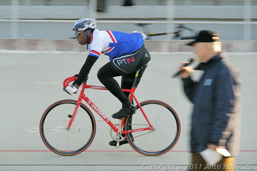 _DSC8724.jpg - Ratapyöräilykilpailut Helsingin Velodromilla