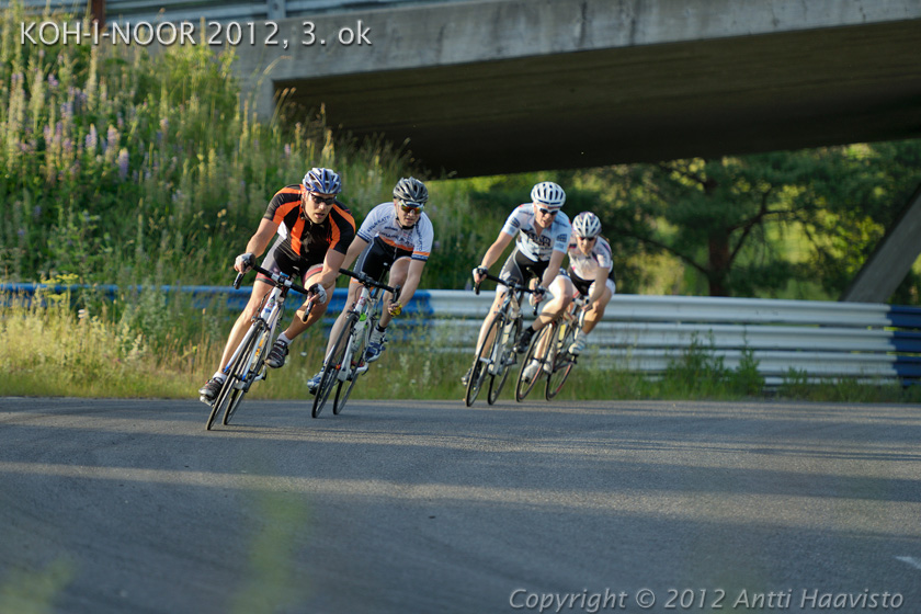 _DSC0264.jpg - Tommi Nieminen, IK-32, Jukka Isotalo, P-Union, Ilkka Laine, IK-32 ja Karoliina Räsänen, HyPy